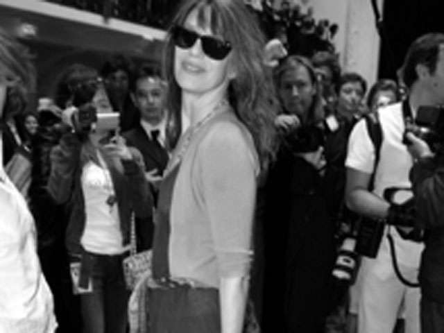 The Everything Bag Is Back: When Did Carrying Your Entire Life Become Chic?