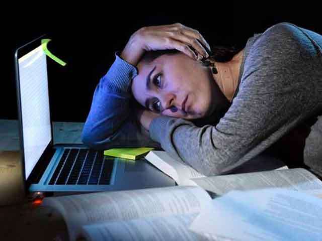 The Rise of Fake Productivity among Students